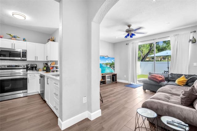 17013 SW 38th Street, sold in Parcel I Nautica Plat, Miramar, FL