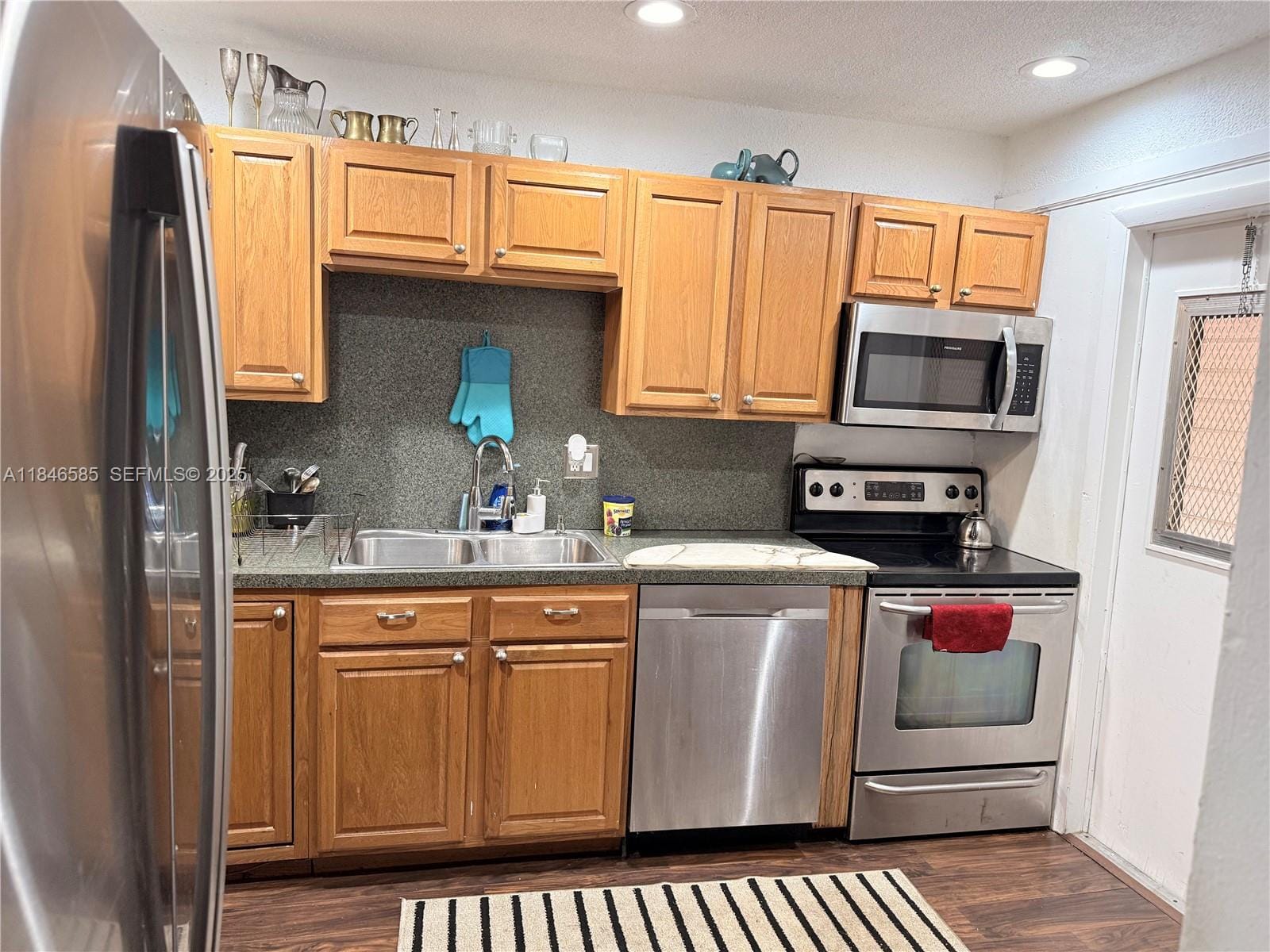 215 SE 3rd Avenue 102C — photo 3