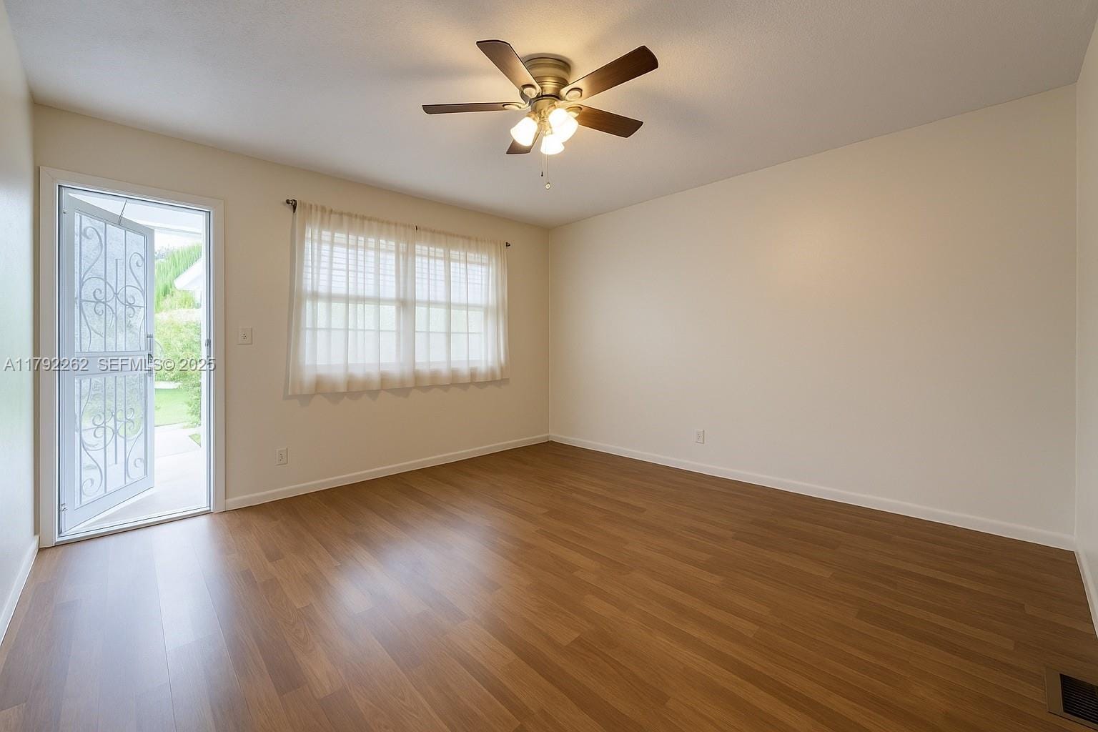 50 NW 204th Street 24, Miami Gardens, FL 33169 photo 4