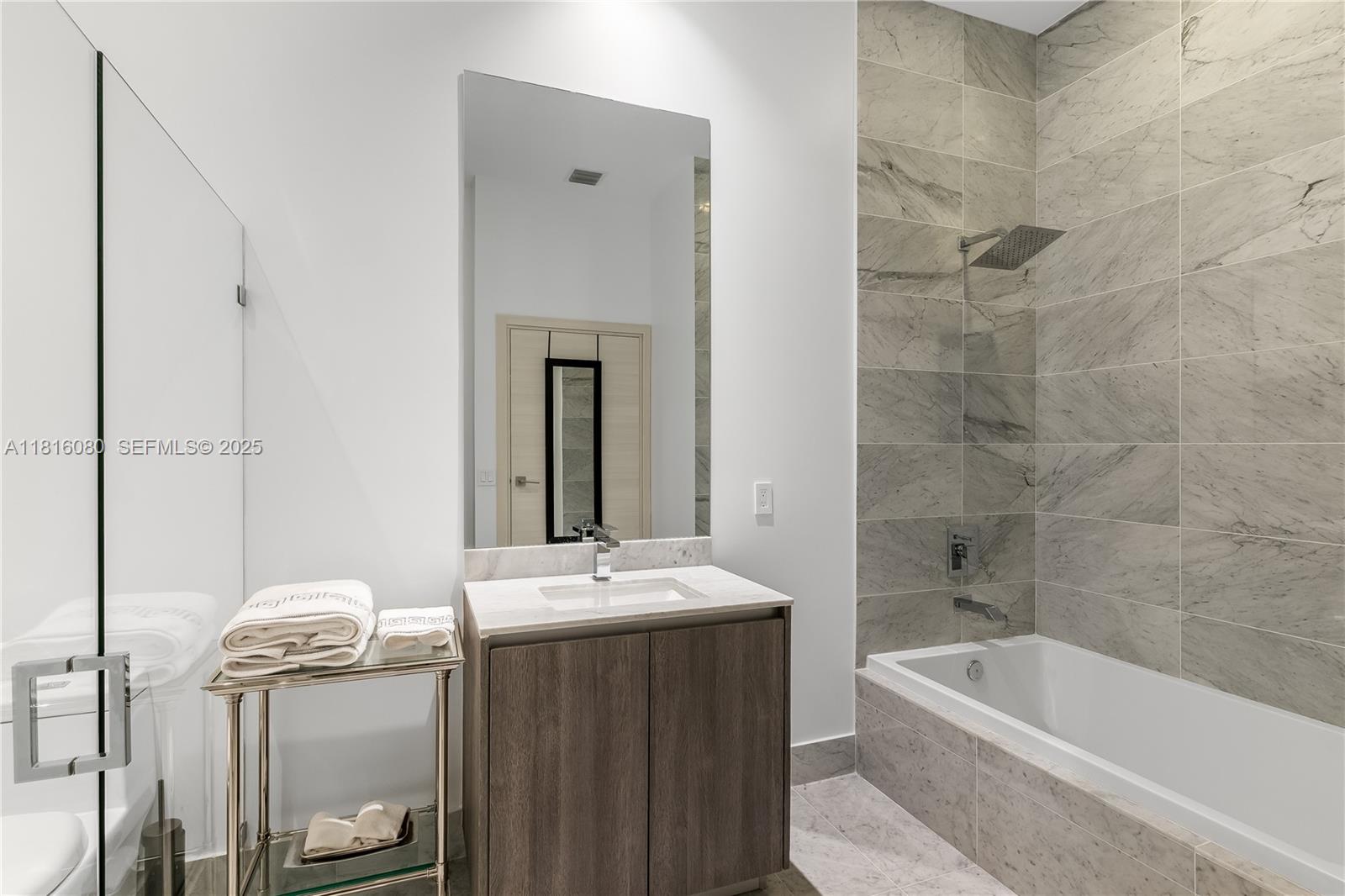 801 S Miami Avenue PH5801, Miami, FL 33130 photo 29