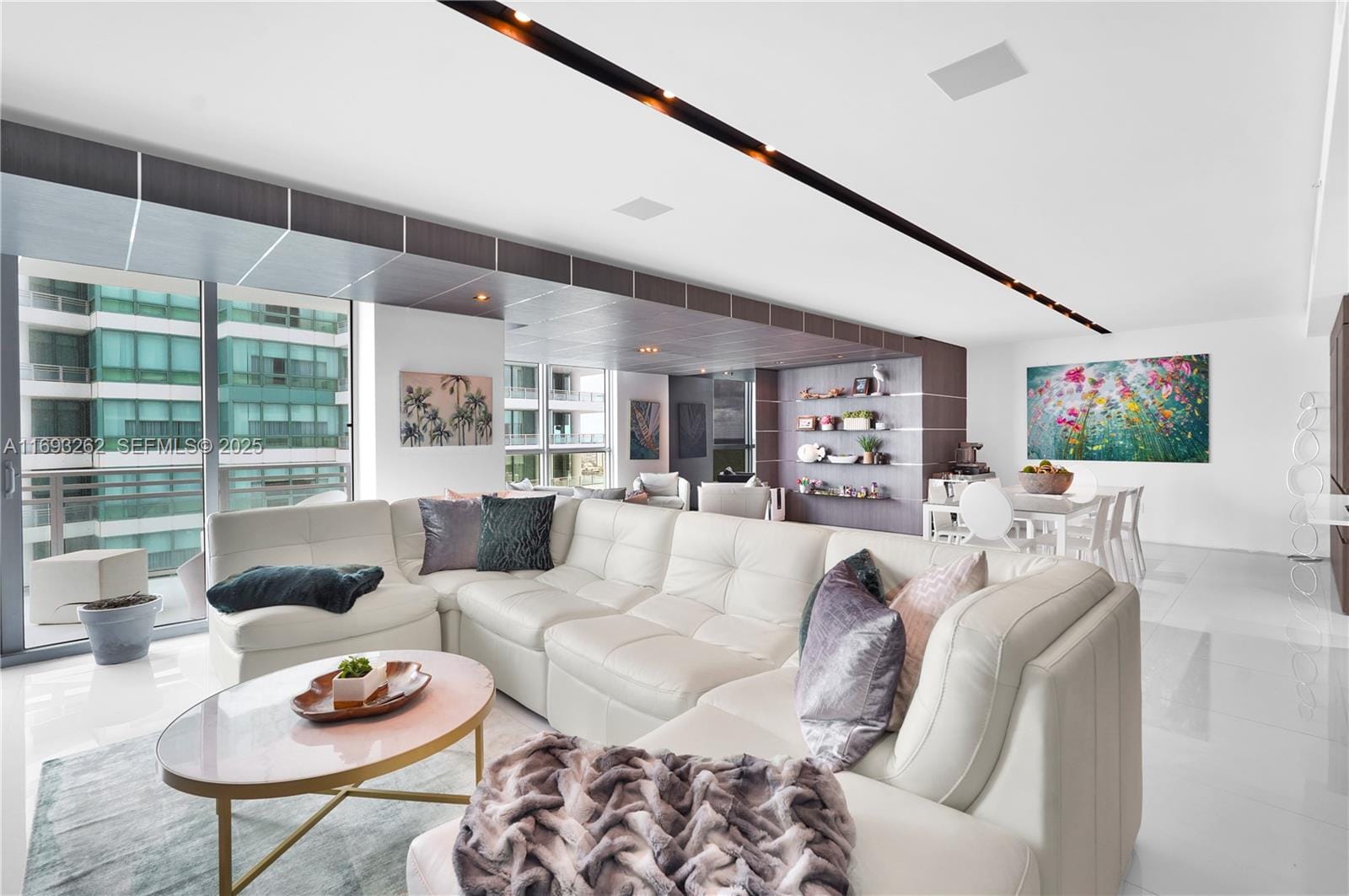 3535 S Ocean Drive 2104 — photo 2