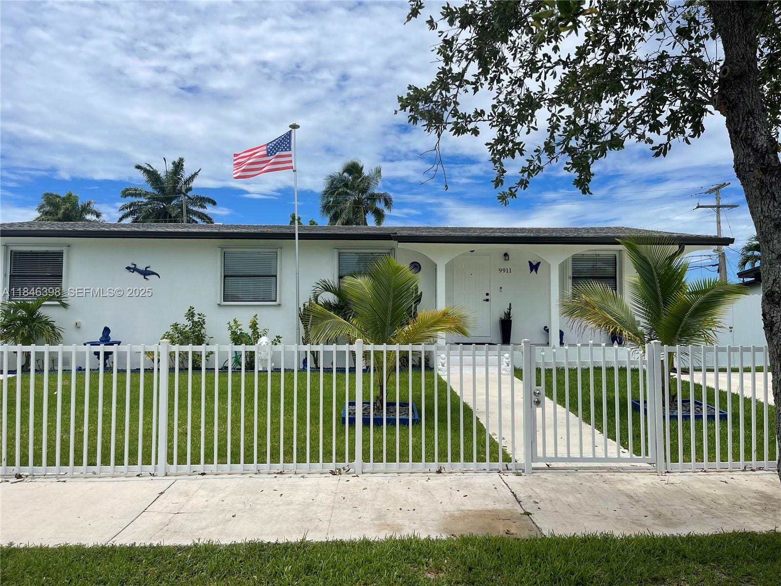 9911 SW 198th Street, Cutler Bay, FL 33157