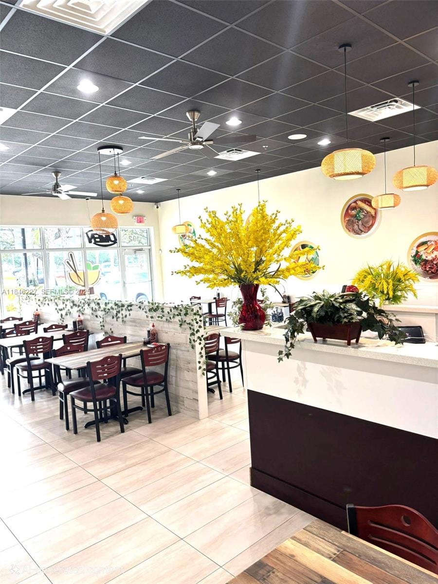 Flamingo, Pembroke Pines, FL 33027 photo 11