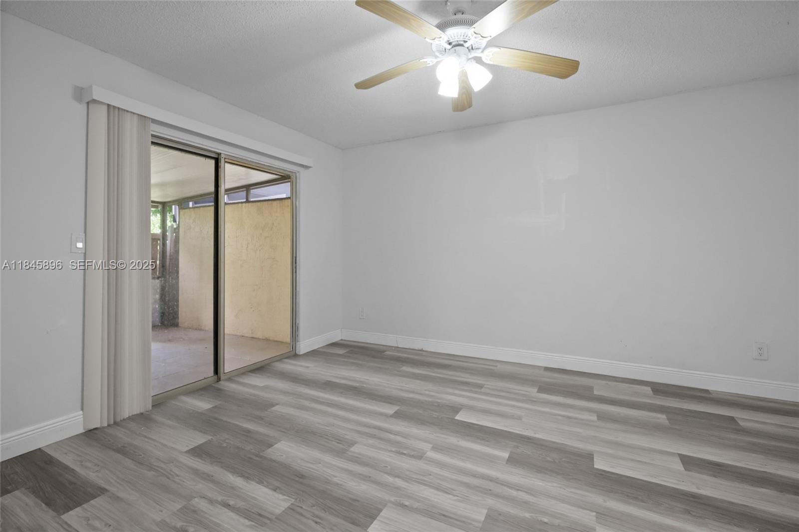 6322 Royal Woods Drive — photo 12