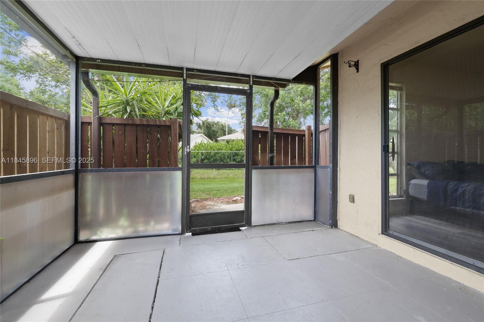 6322 Royal Woods Drive — photo 4