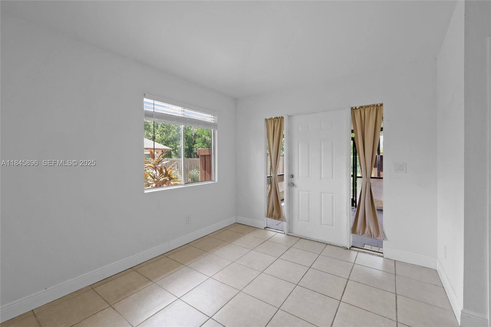 6322 Royal Woods Drive — photo 5