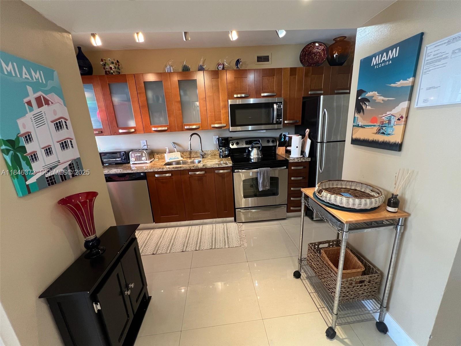 100 Lincoln Road 1226, Miami Beach, FL 33139 photo 19