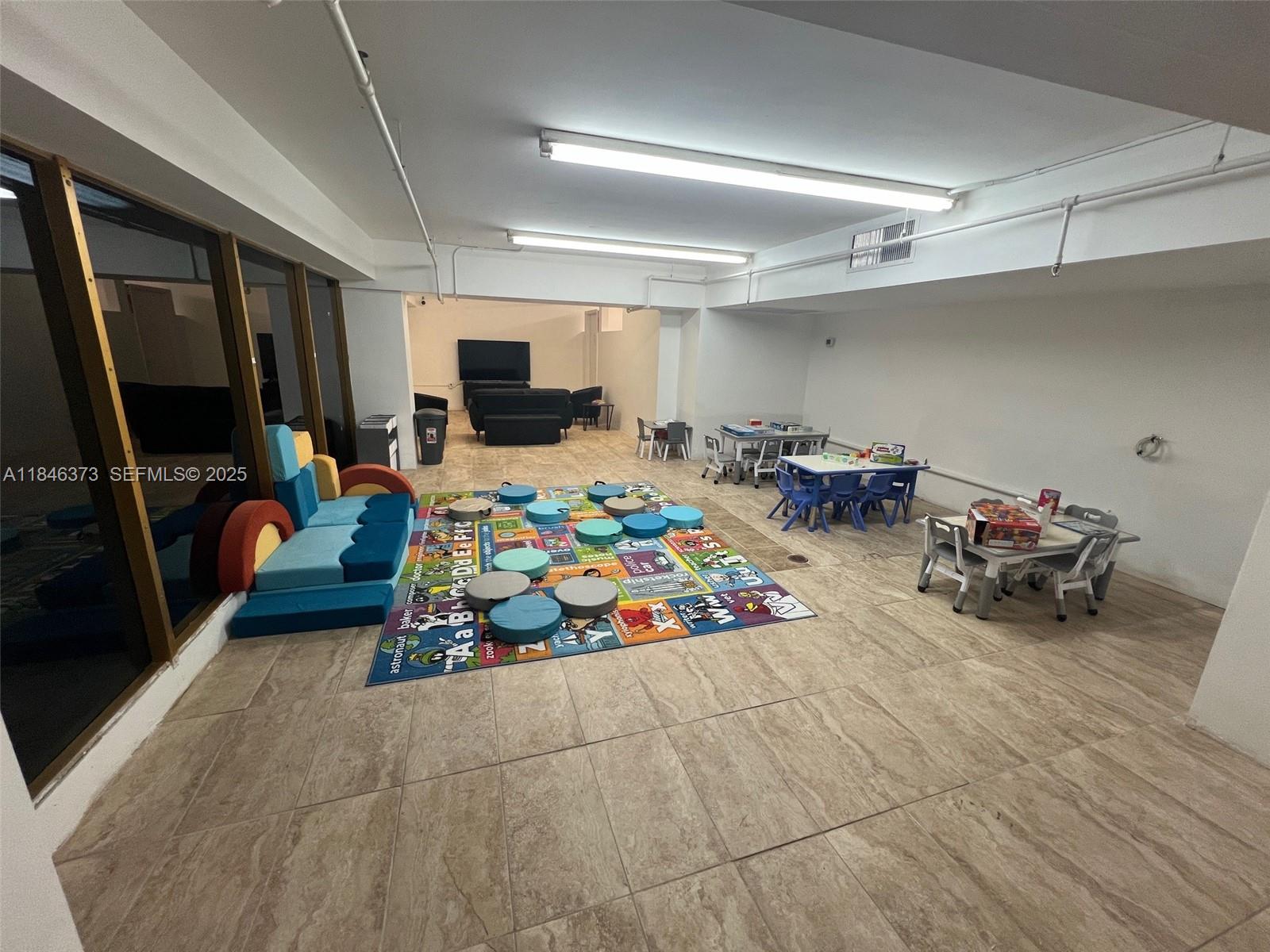 100 Lincoln Road 1226, Miami Beach, FL 33139 photo 25