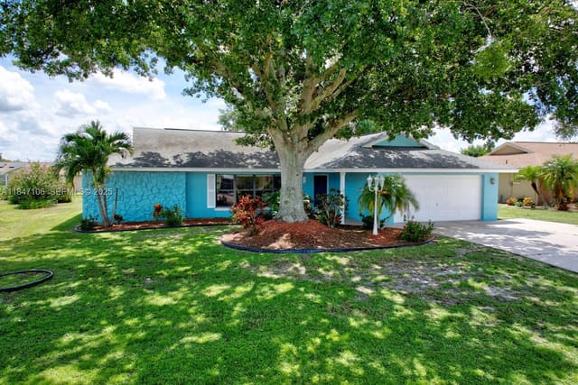 1704 Ridge Street, sold in Lake Jackson Heights, Sebring, FL