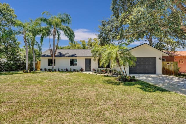2749 Park Drive, Lake Worth, FL 33462