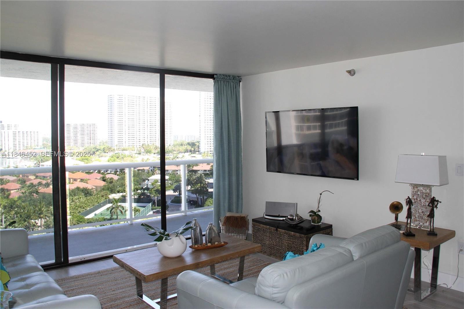 20515 E Country Club Drive 1449, Aventura, FL 33180 photo 18