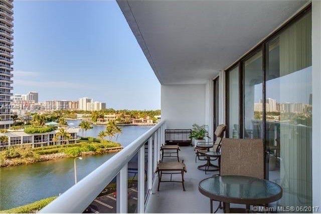 20515 E Country Club Drive 1449, Aventura, FL 33180, Aventura