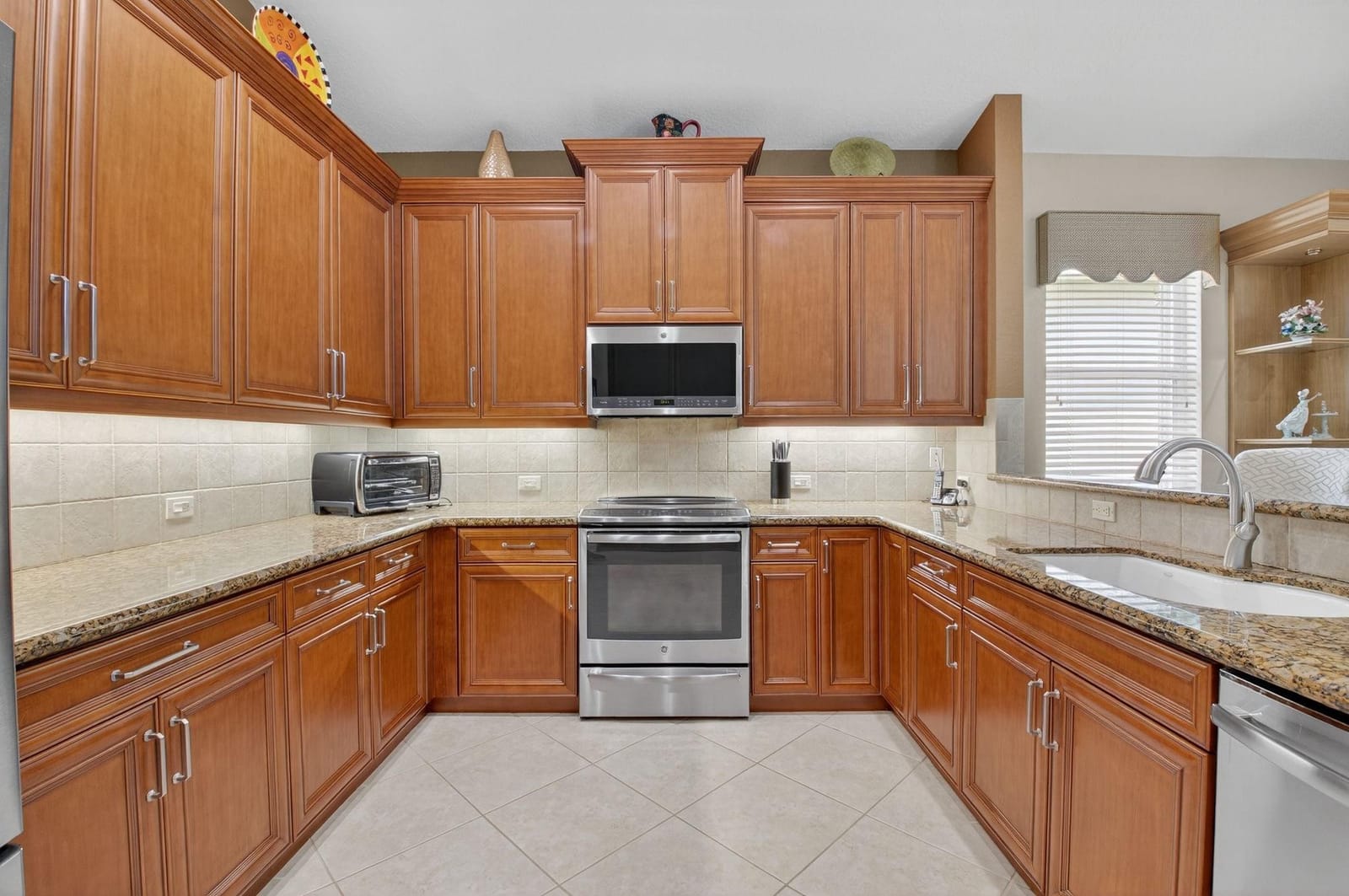 7557 Lockhart Way, Boynton Beach, FL 33437 photo 14