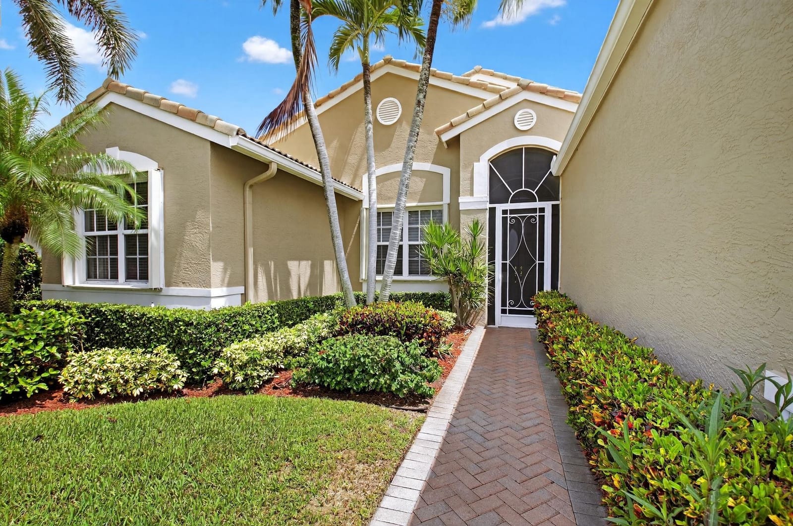 7557 Lockhart Way, Boynton Beach, FL 33437 photo 3