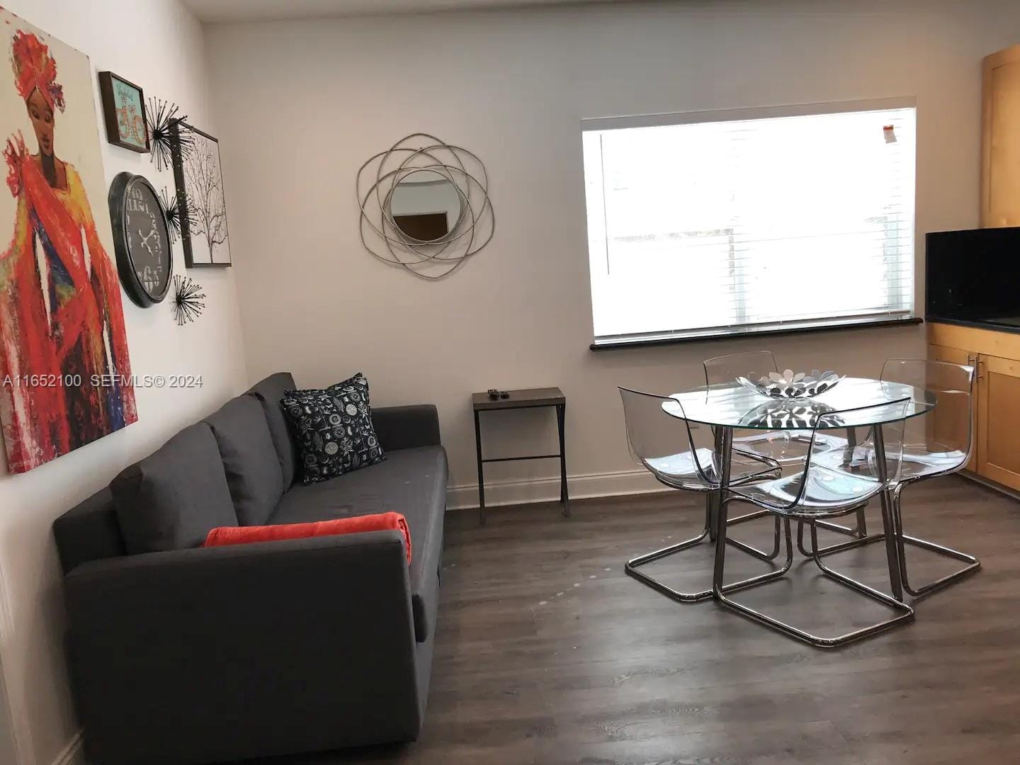 2615 Collins Avenue 24 — photo 4