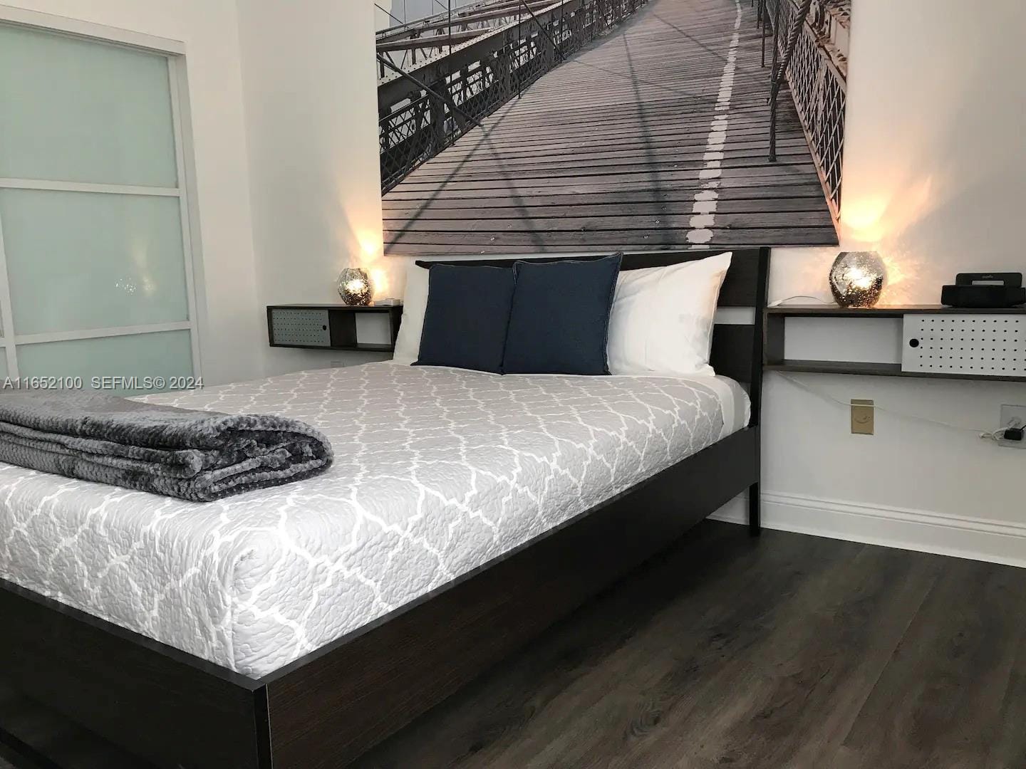 2615 Collins Avenue 24 — photo 6