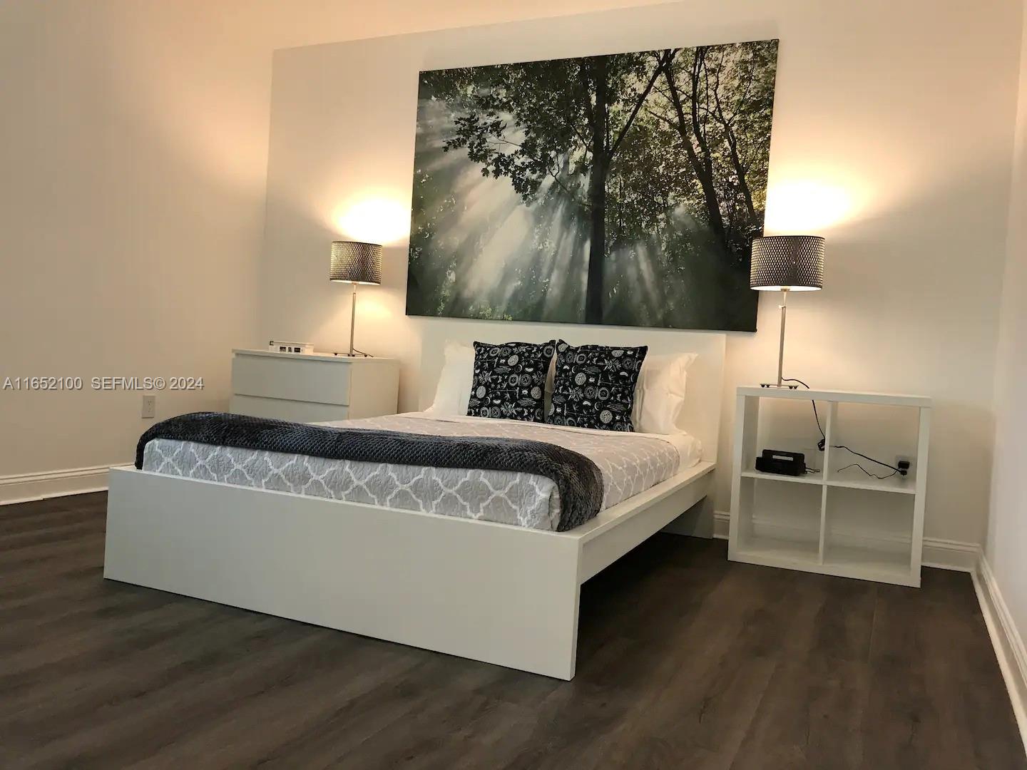 2615 Collins Avenue 24, Miami Beach, FL 33140, Miami Beach