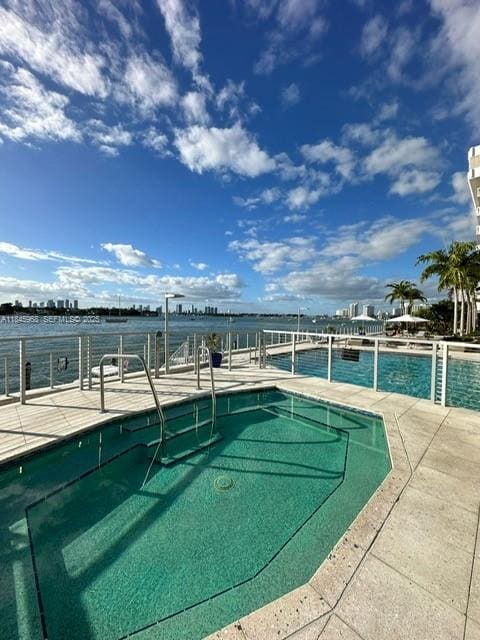 800 West Avenue 510, Miami Beach, FL 33139