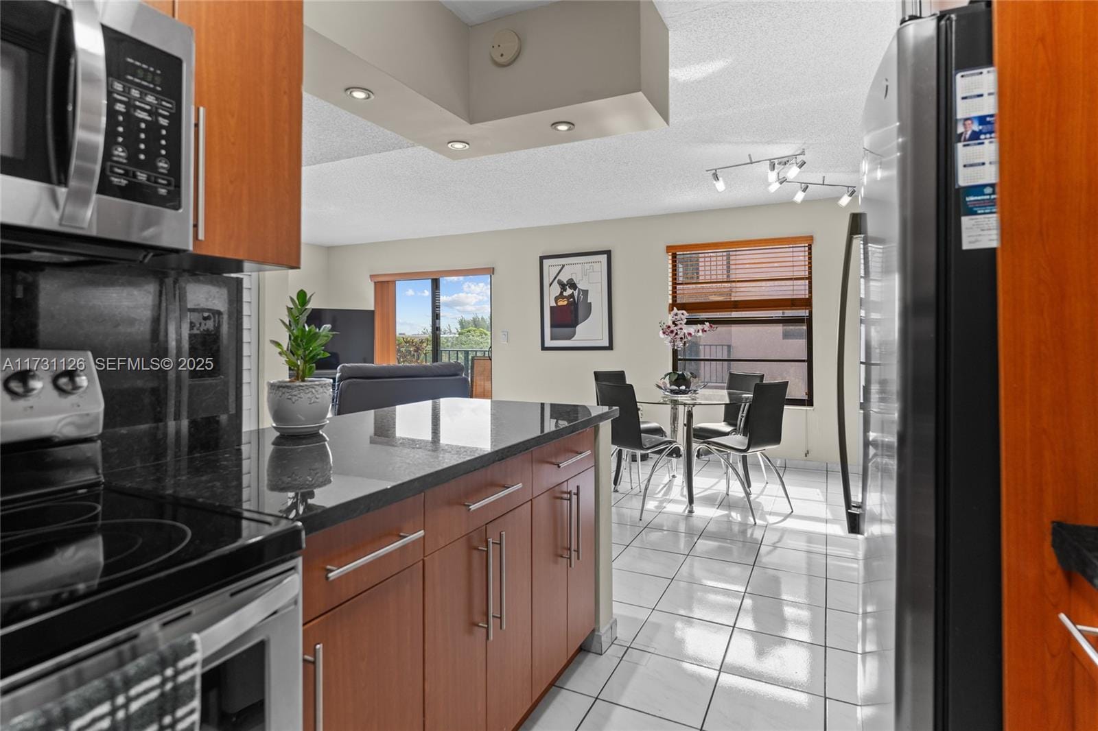 605 NW 72nd Avenue 406, Miami, FL 33126 photo 16