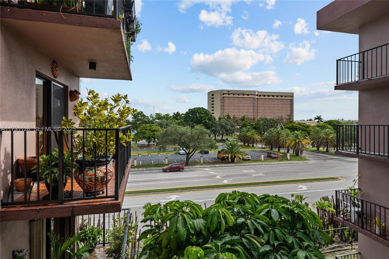 605 NW 72nd Avenue 406, Miami, FL 33126 photo 26