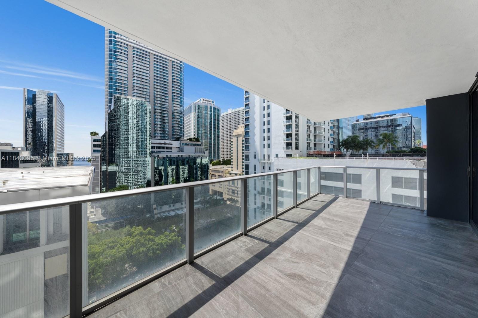 1010 Brickell Avenue 1405, Miami, FL 33131 photo 13