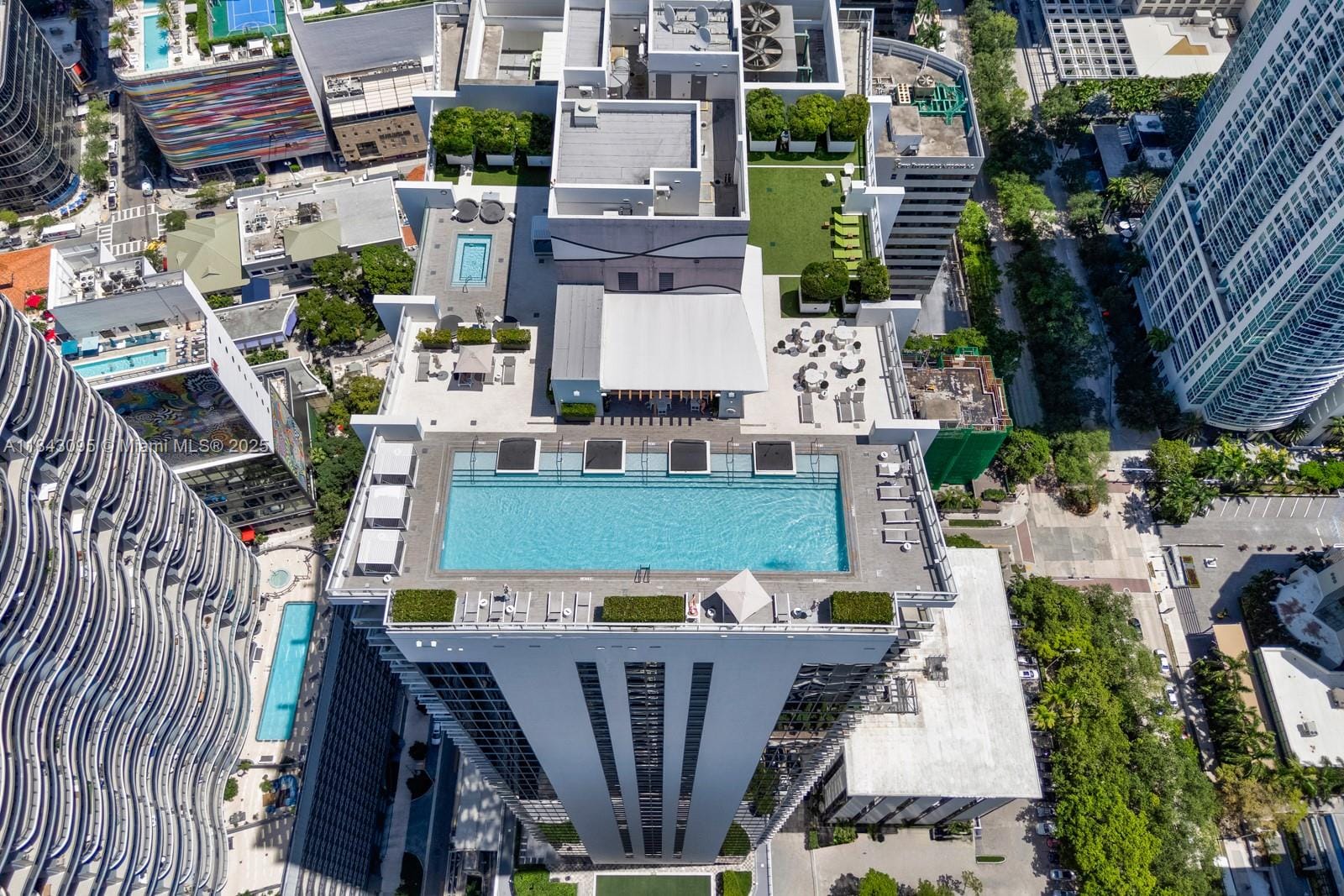 1010 Brickell Avenue 1405, Miami, FL 33131 photo 26