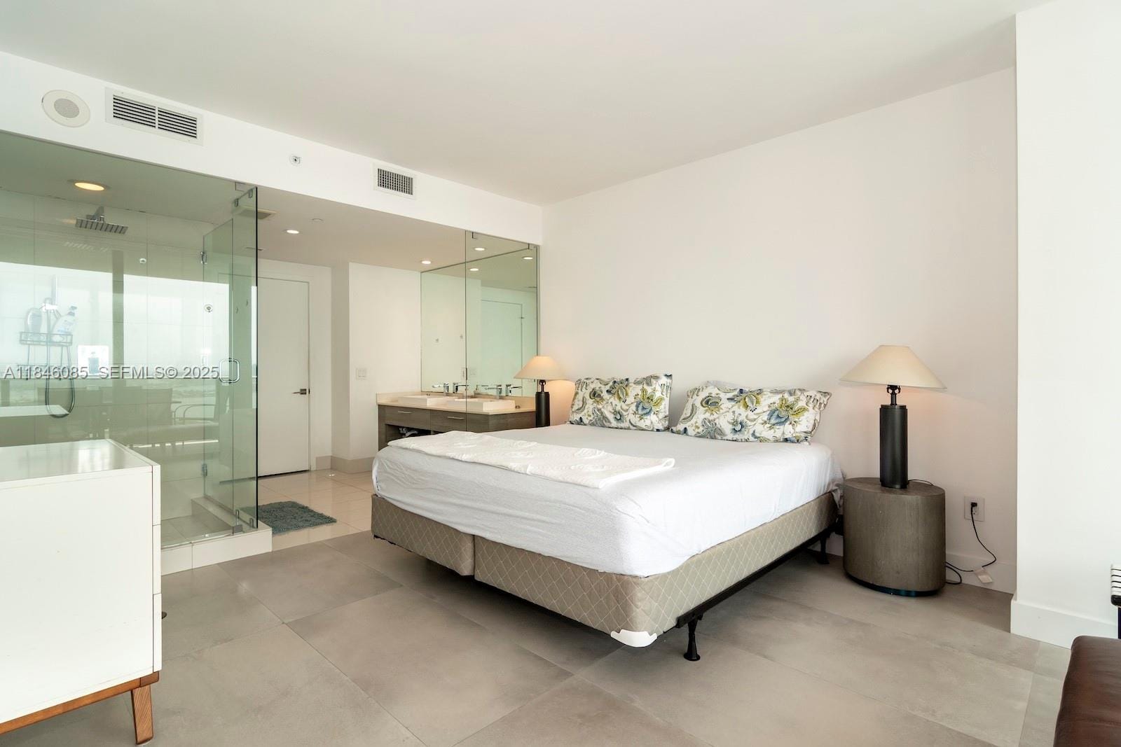 650 NE 32nd Street 4206, Miami, FL 33137 photo 15