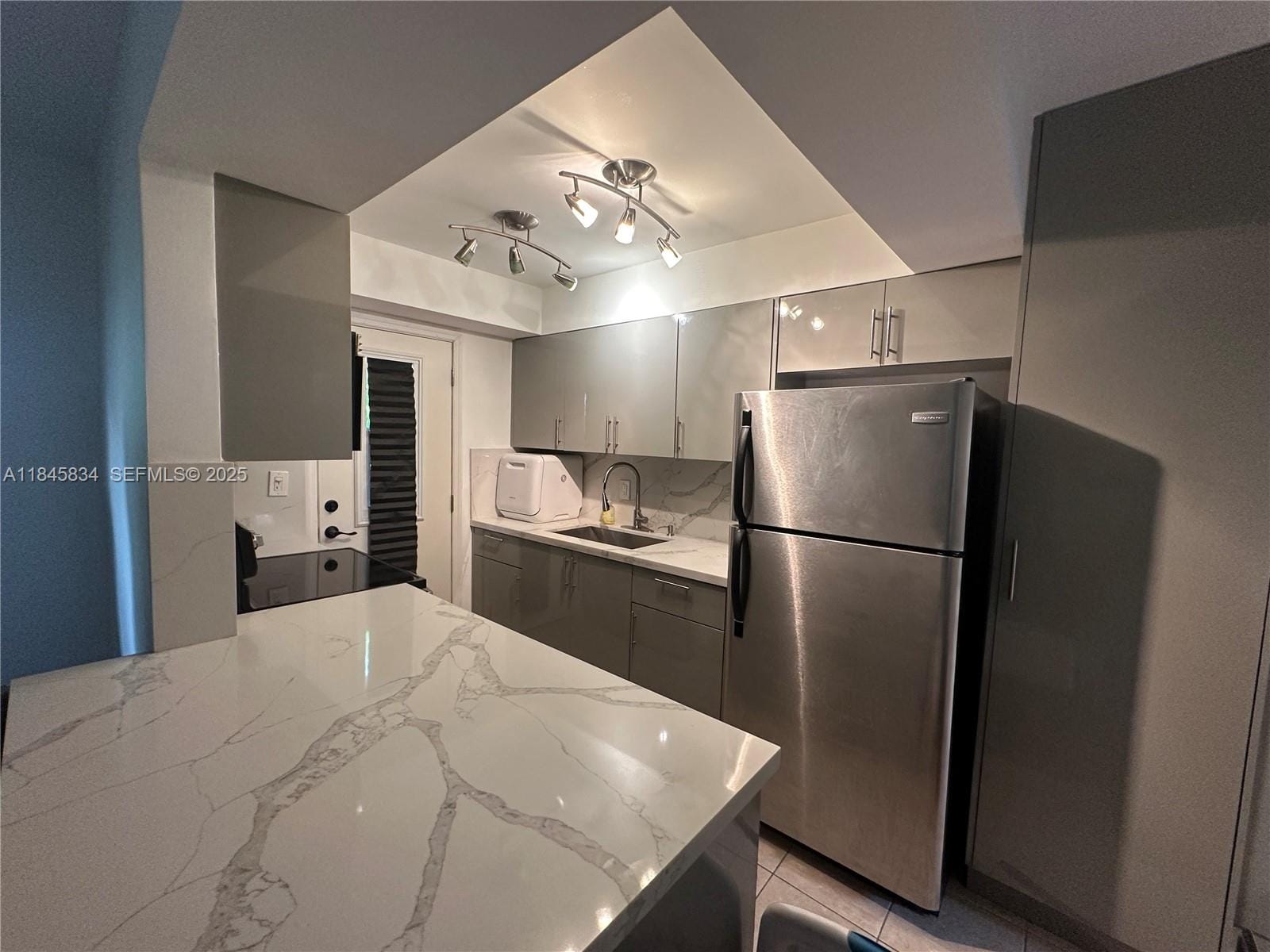 3242 Mary Street S215, Miami, FL 33133