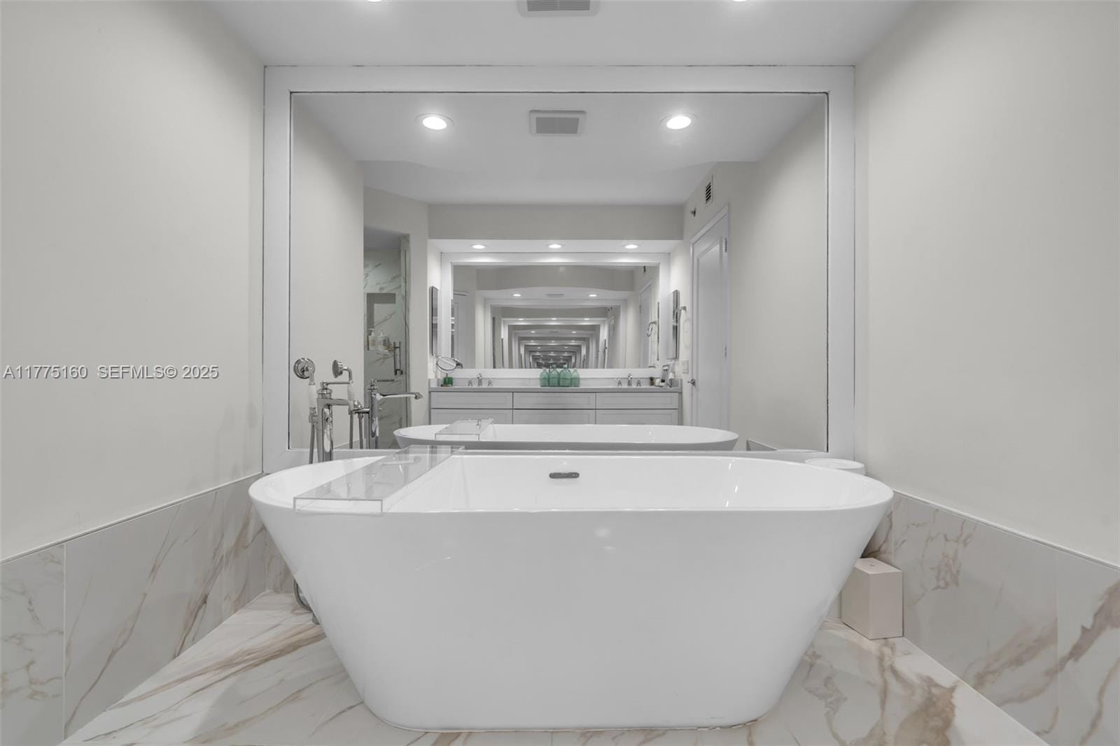 765 Crandon Boulevard 202, Key Biscayne, FL 33149 photo 14