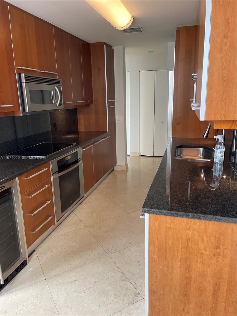 901 Brickell Key Boulevard 1103, Miami, FL 33131 photo 6