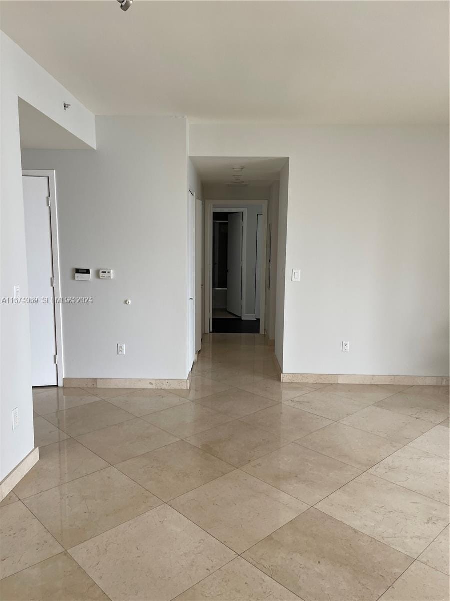 901 Brickell Key Boulevard 1103, Miami, FL 33131 photo 10