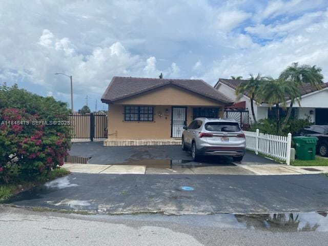 8889 NW 115th Street, Hialeah Gardens, FL 33018