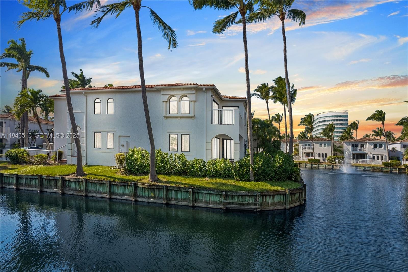 3095 NE 208th Terrace, Aventura, FL 33180