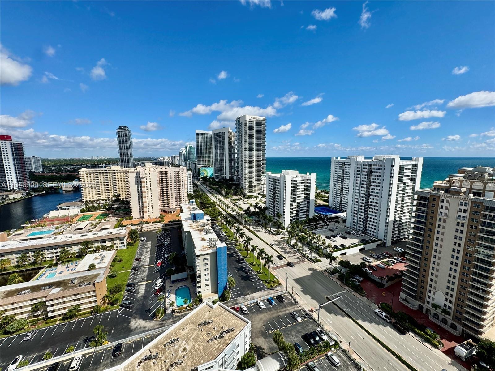 1945 S Ocean Drive 2311 — photo 2