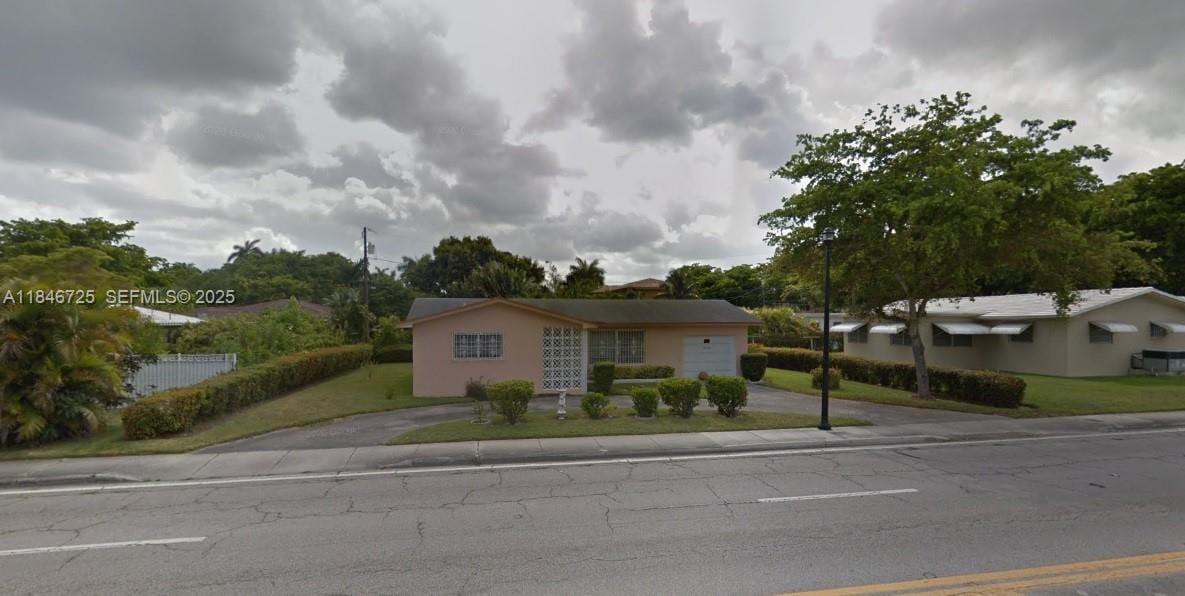 8650 N Miami Avenue, El Portal, FL 33150