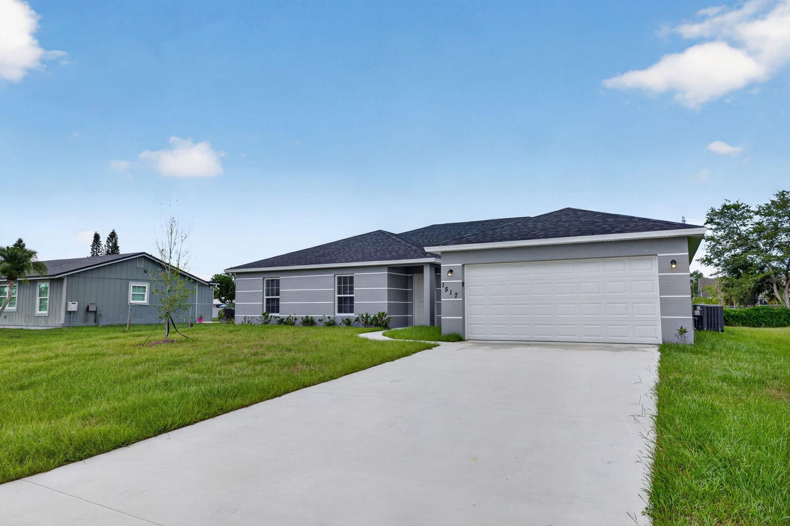 1517 SW Aledo Lane — photo 2