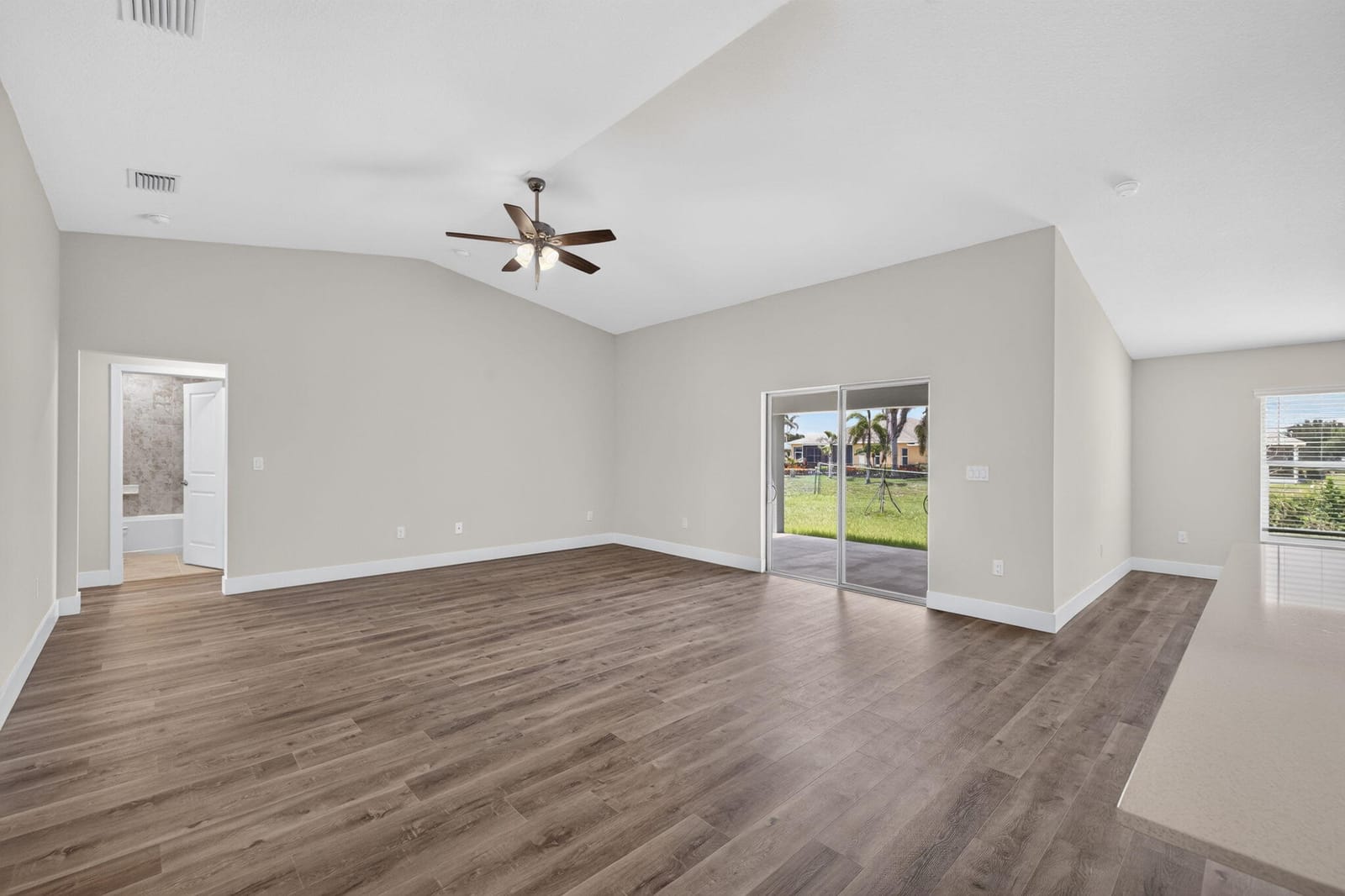1517 SW Aledo Lane — photo 8