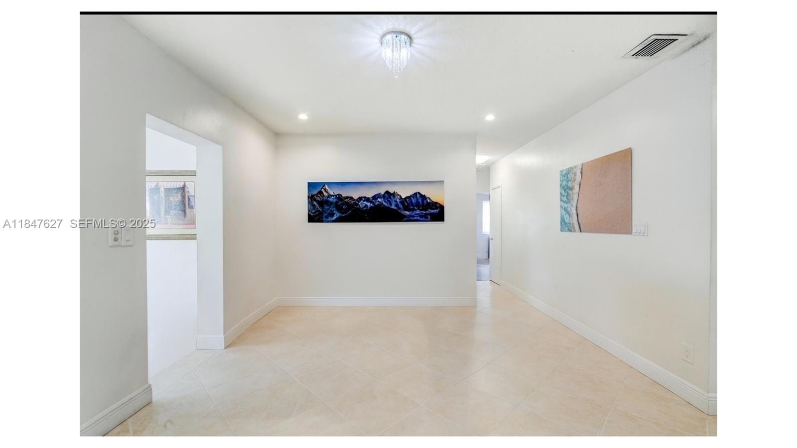 800 SW 26th Court — photo 3