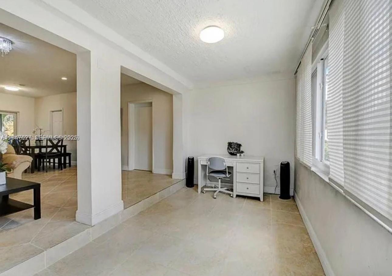 800 SW 26th Court — photo 7