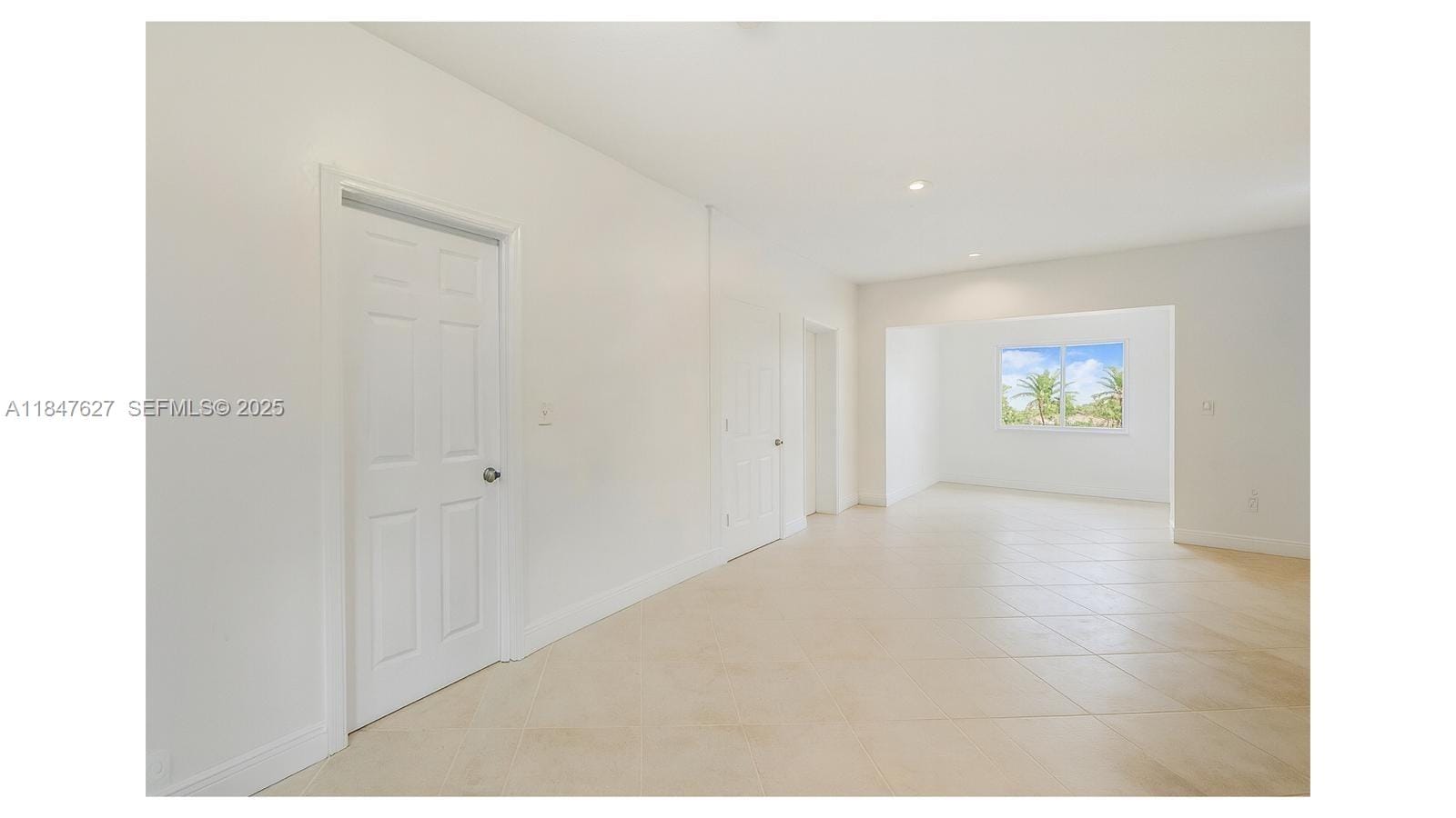 800 SW 26th Court — photo 8