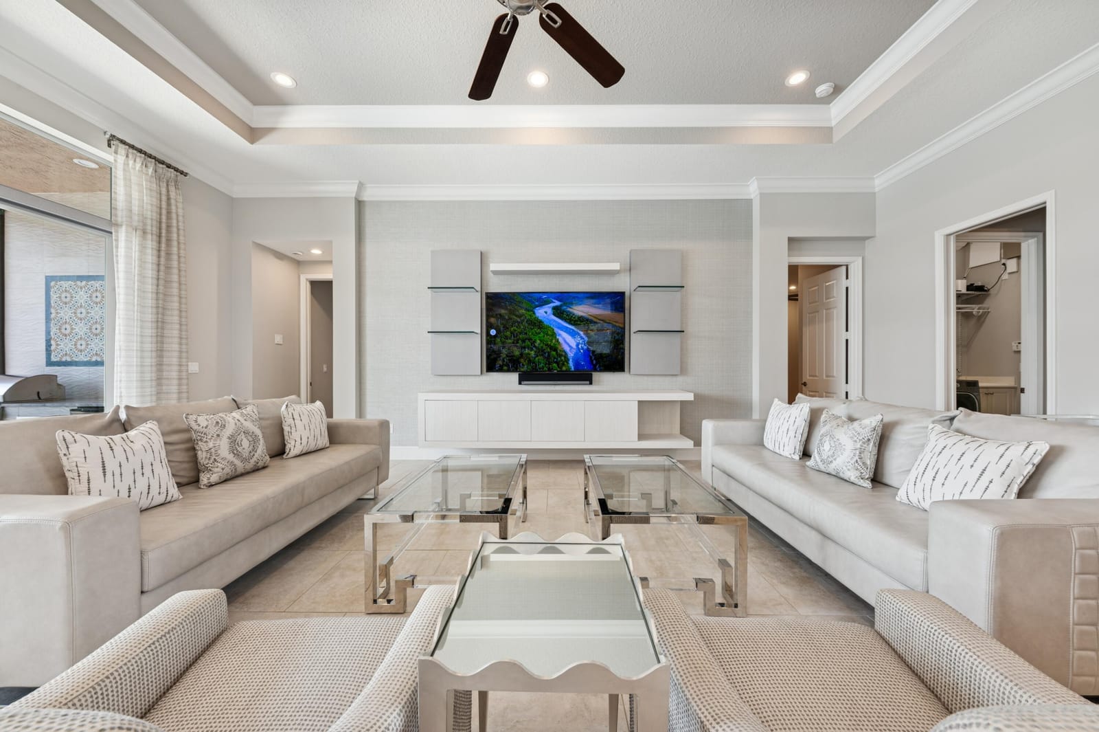 8373 Cameron Cave Drive — photo 11