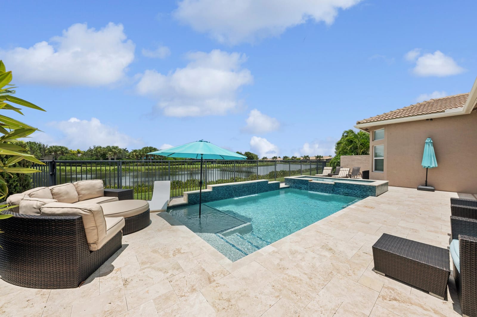 8373 Cameron Cave Drive — photo 4