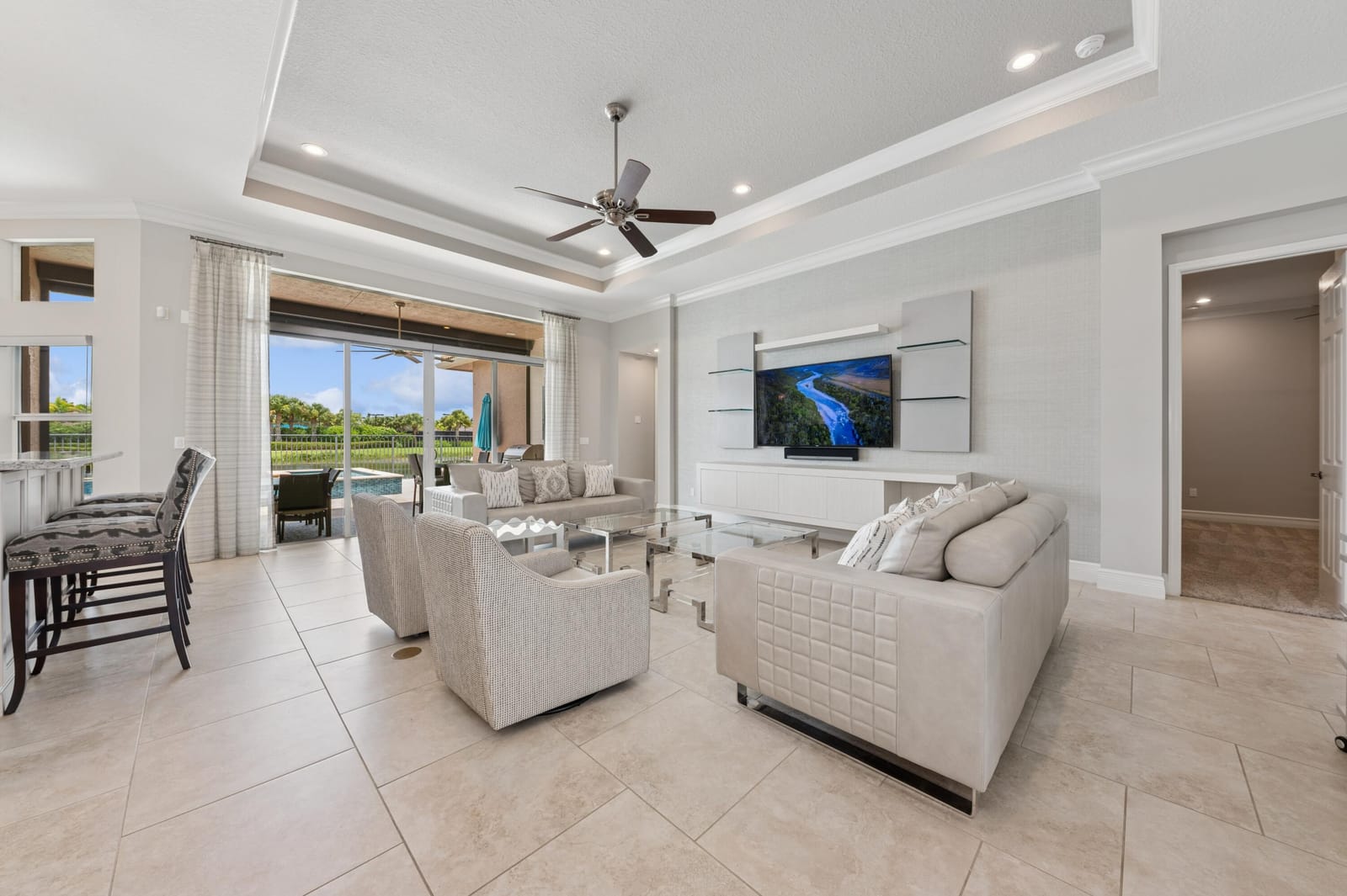 8373 Cameron Cave Drive — photo 9