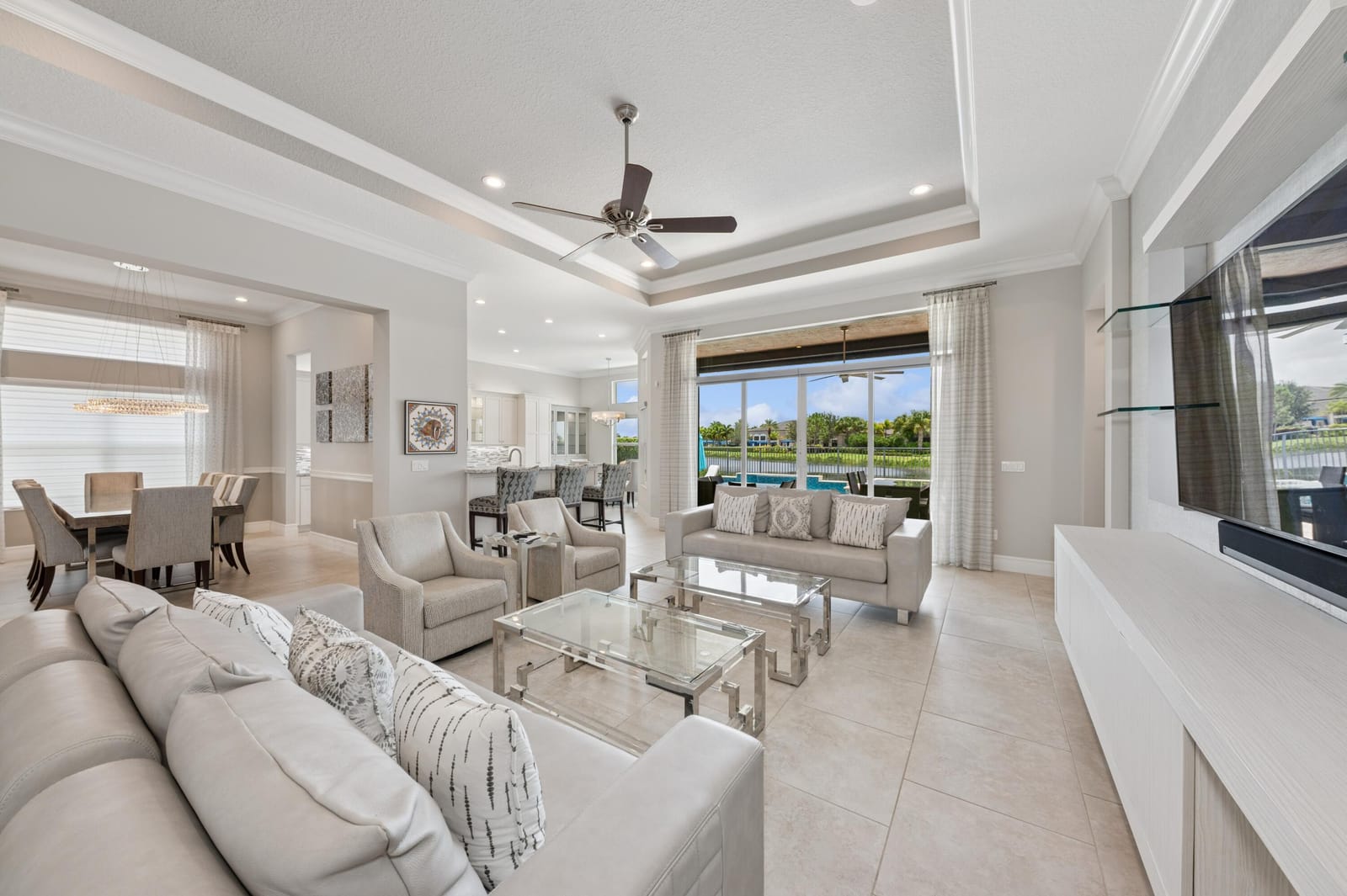 8373 Cameron Cave Drive — photo 10