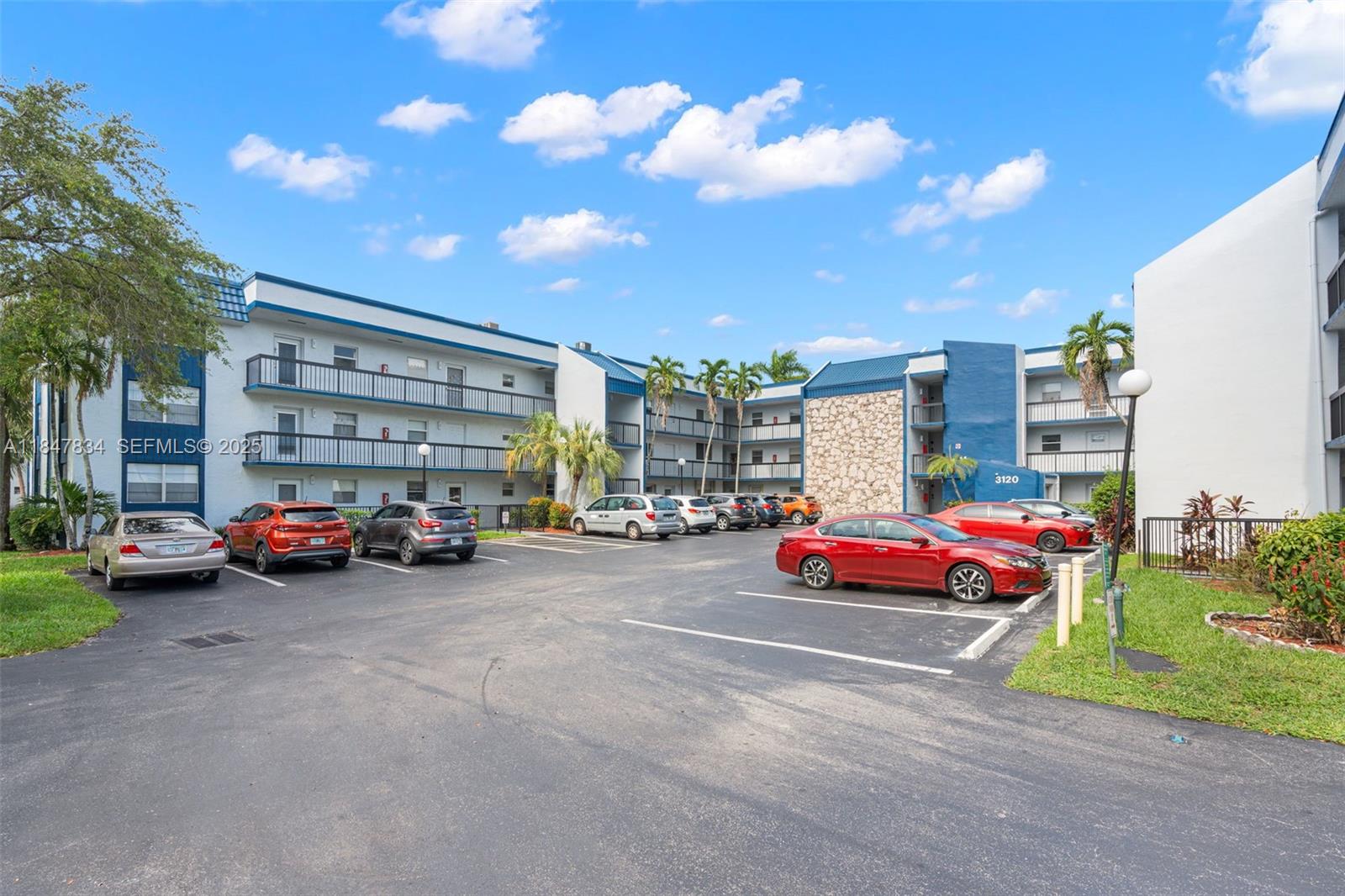 3120 Holiday Springs Boulevard 301, Margate, FL 33063, Margate