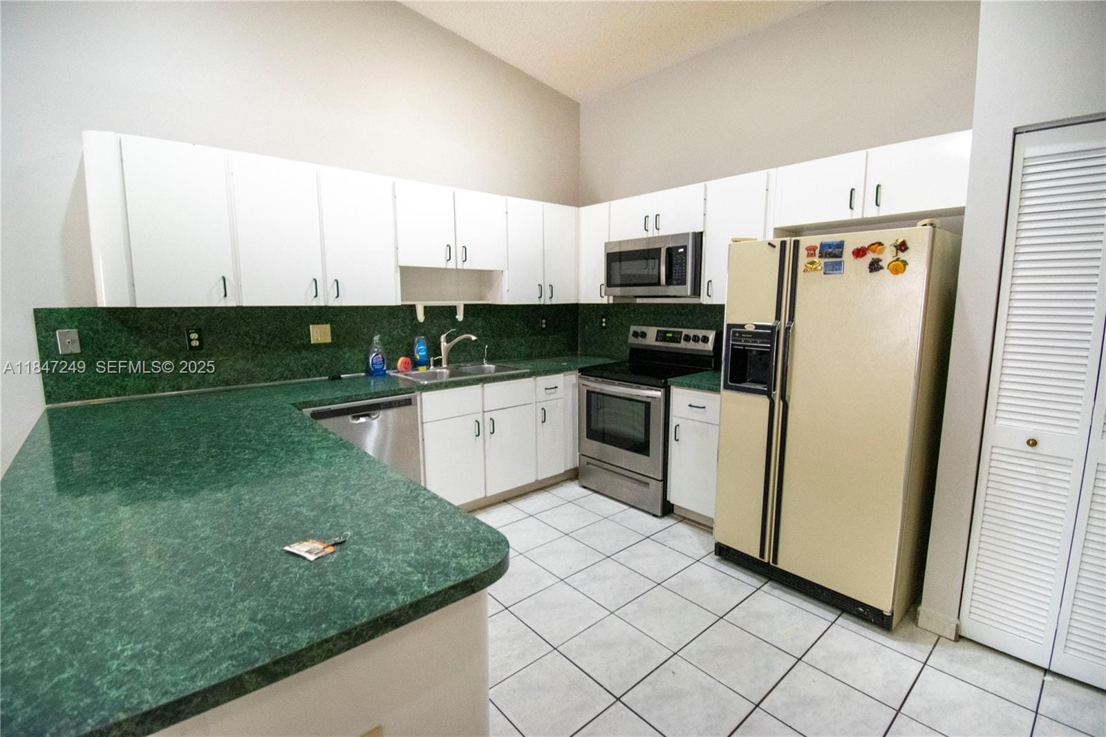 14200 SW 51st Street, Miami, FL 33175 photo 18