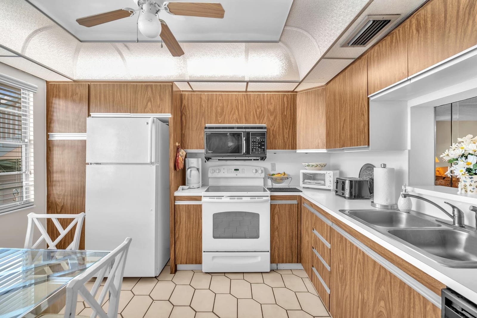 3302 Aruba Way C3 — photo 3