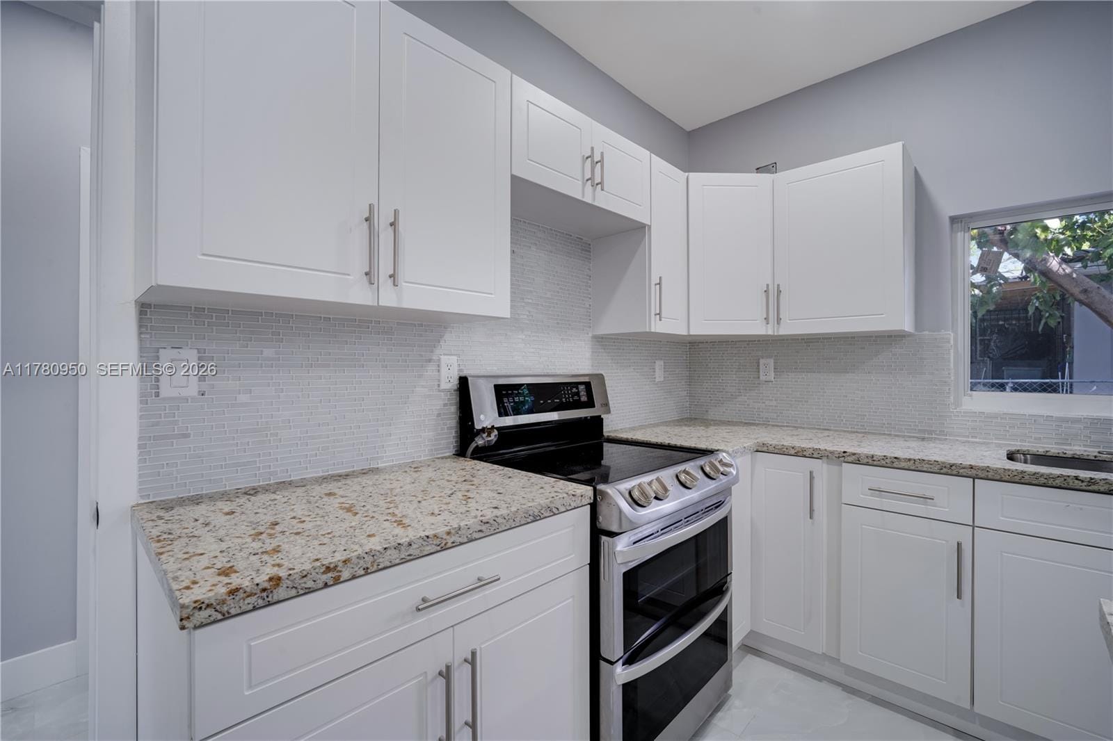 1114 SW 13th Court — photo 11