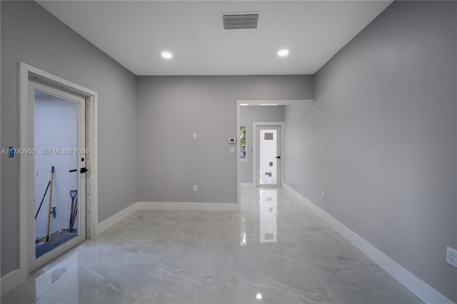 1114 SW 13th Court — photo 12