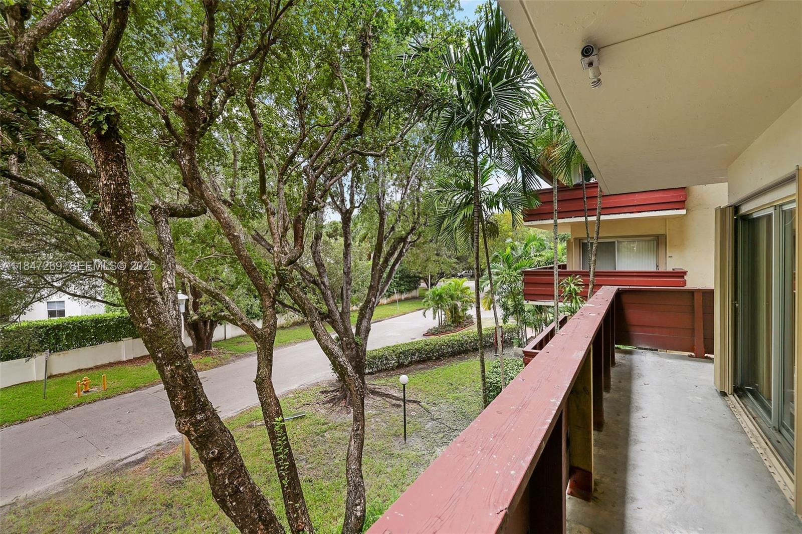 1205 Mariposa Avenue 320, Coral Gables, FL 33146 photo 16